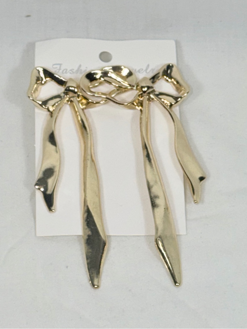 SHEIN Gold Tone Textured Ribbon Bow Drop Earrings NWT Coquette Statement Retro